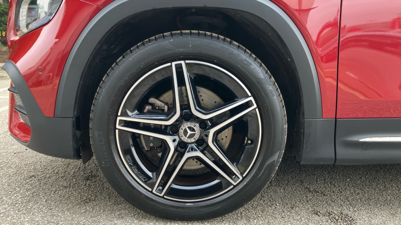 Mercedes-Benz GLB 200 AMG Line Premium 5dr 7G-Tronic Petrol Estate